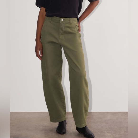 Everlane The Utility Curve Pant in Kalamata Size 6. NWT